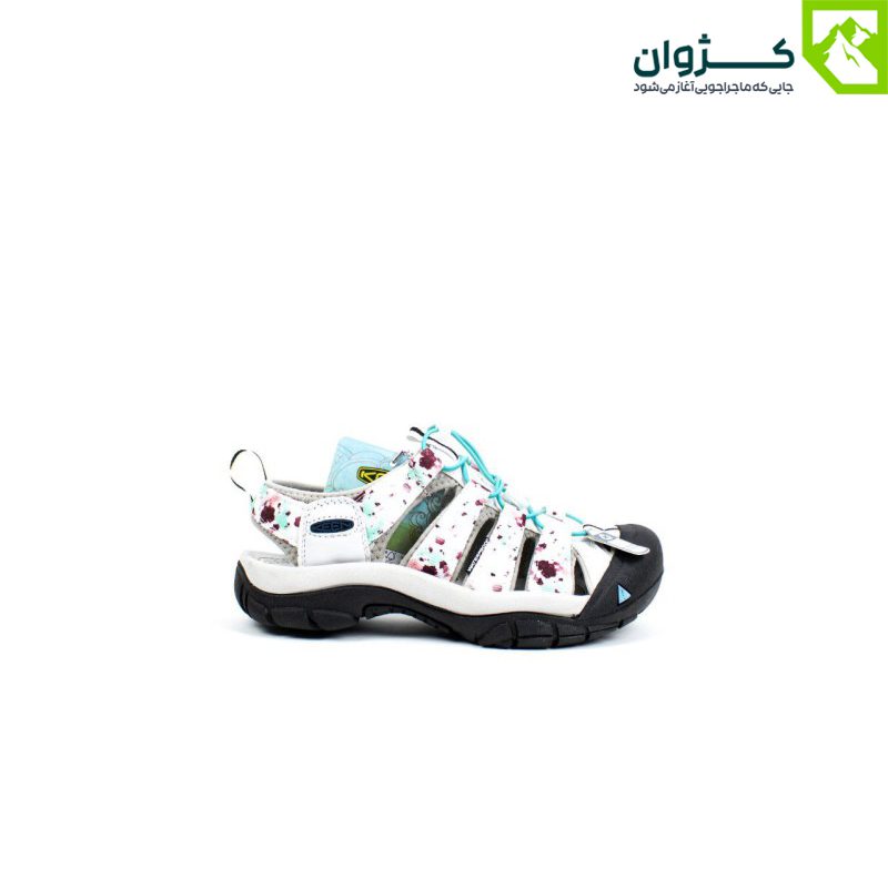 نمای جانبی صندل KEEN Newport H2 با رویه سبک و مقاوم پلی‌استر