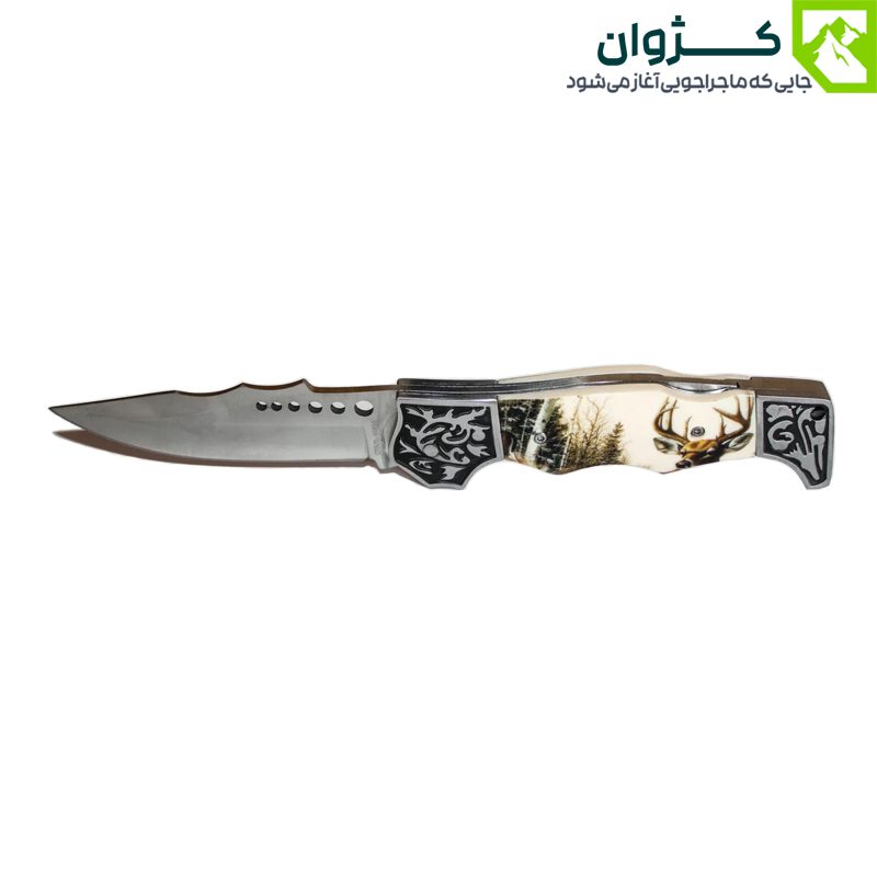 چاقوی FB0069 باز شده از زاویه مستقیم و نمای بغل، نمایش ضخامت تیغه و فرم دسته