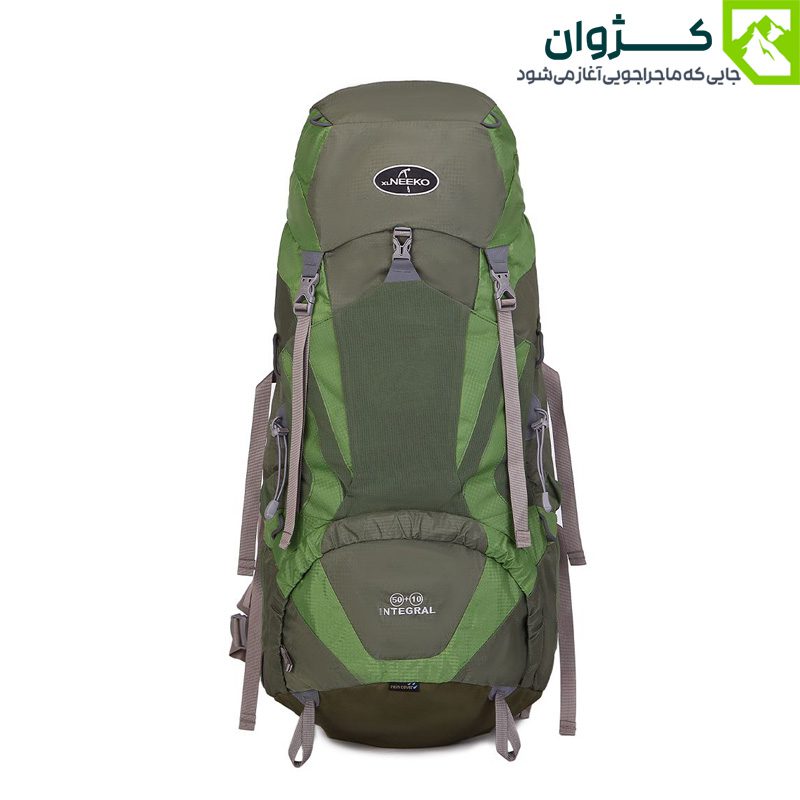 کوله سبز نیکو مدل INTEGRAL از نمای روبه‌رو، زمینه سفید
