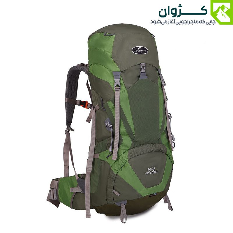کوله سبز نیکو مدل INTEGRAL در نمای مورب، زمینه سفید