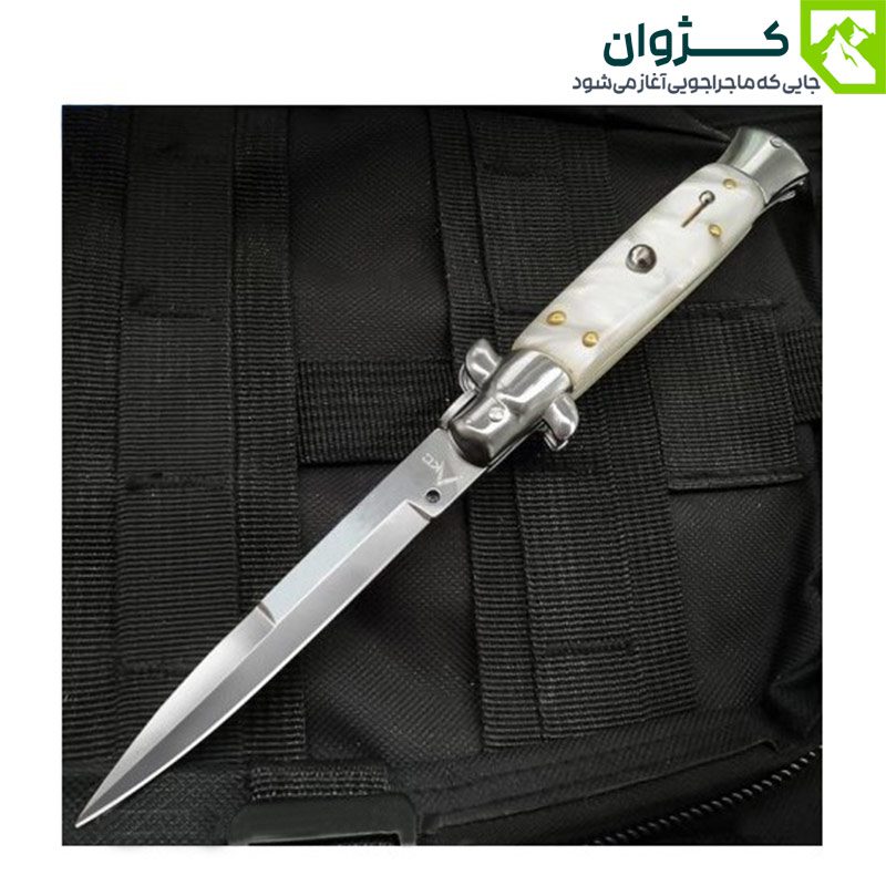 چاقوی تاشو گادفادر اتوماتیک AKC-2 با تیغه فولاد ضد زنگ 5CR15MOV، سختی 58HRC، دسته ترکیبی فولاد و پلاستیک فشرده G15، رنگ مرمری، مناسب برای طبیعت‌گردی و استفاده روزمره