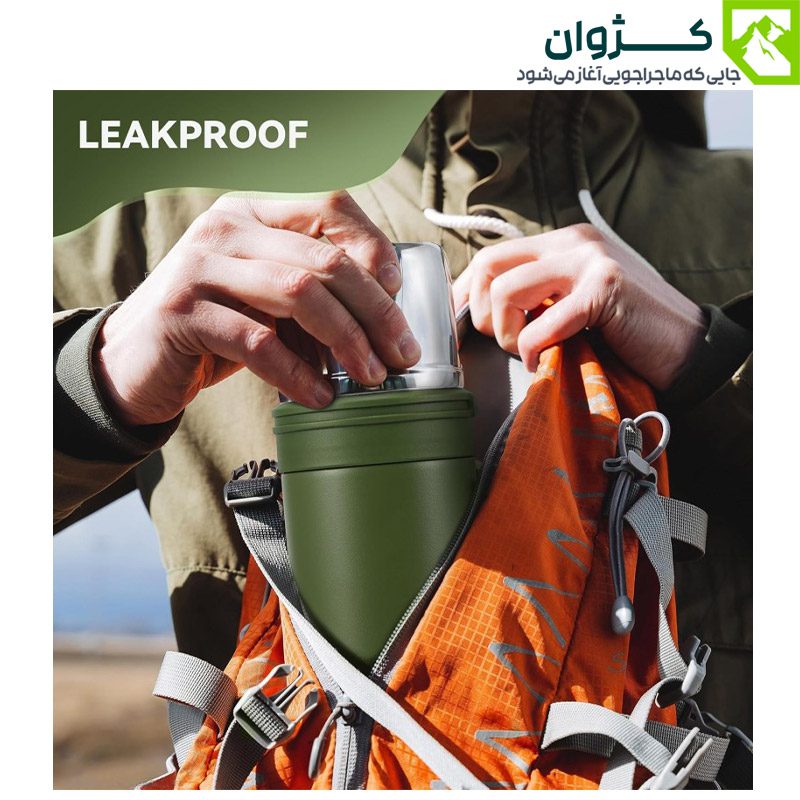 فلاسک اسپن سفید در کنار کوله‌پشتی در مسیر پیاده‌روی