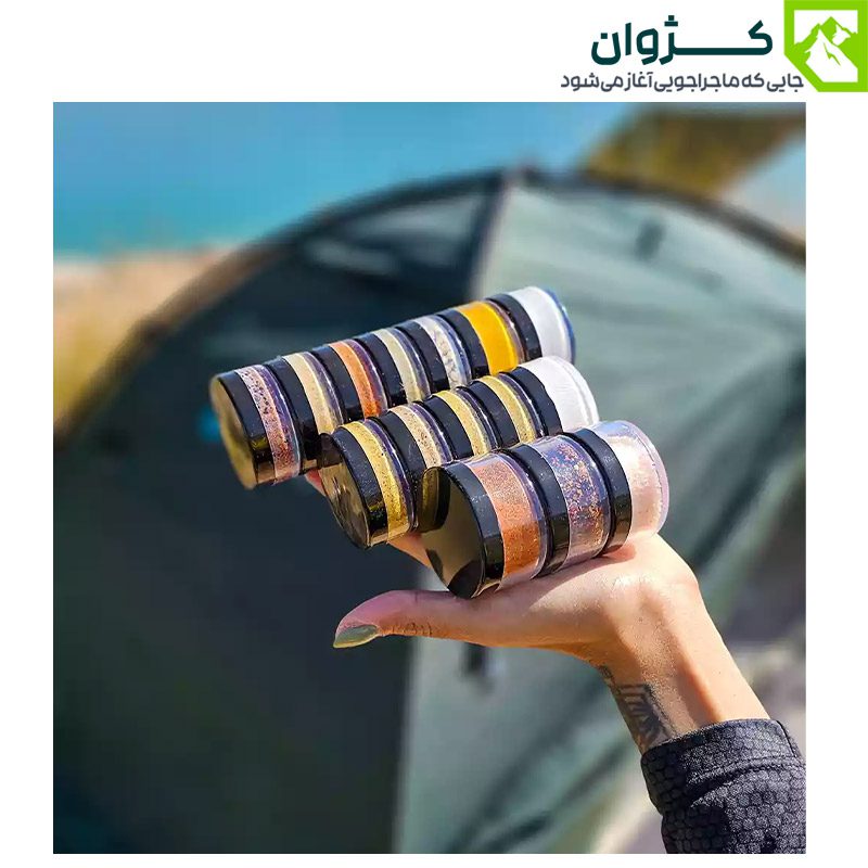 ظرف ادویه سه‌طبقه لیموکمپ با طراحی مقاوم و سبک، مناسب برای آشپزی در دل طبیعت با دسترسی آسان به ادویه‌ها