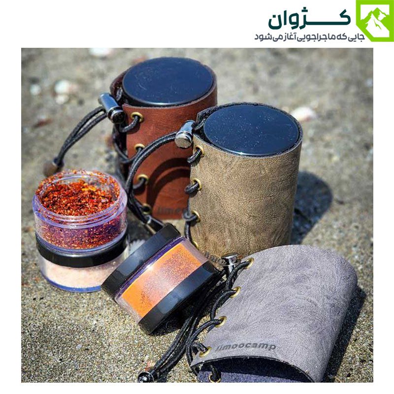 جا ادویه قابل حمل لیموکمپ مدل 1113 با طراحی سه‌طبقه، مناسب نگهداری ادویه‌جات در سفر و پخت غذاهای خوش‌طعم در طبیعت