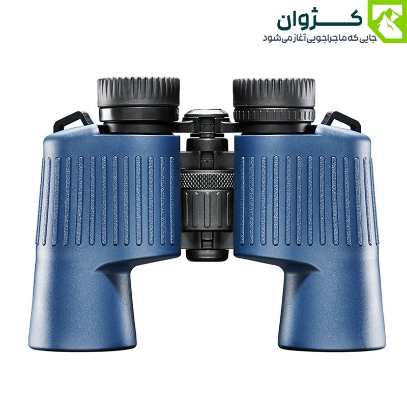 نمای پشتی دوربین Bushnell H2O با زاویه رو‌به‌رو، نمایش بند گردنی و طراحی ضد تعریق بدنه