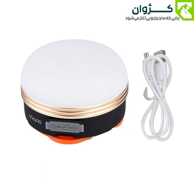 چراغ شارژی YD-1 به همراه کابل Type-C روی زمینه سفید