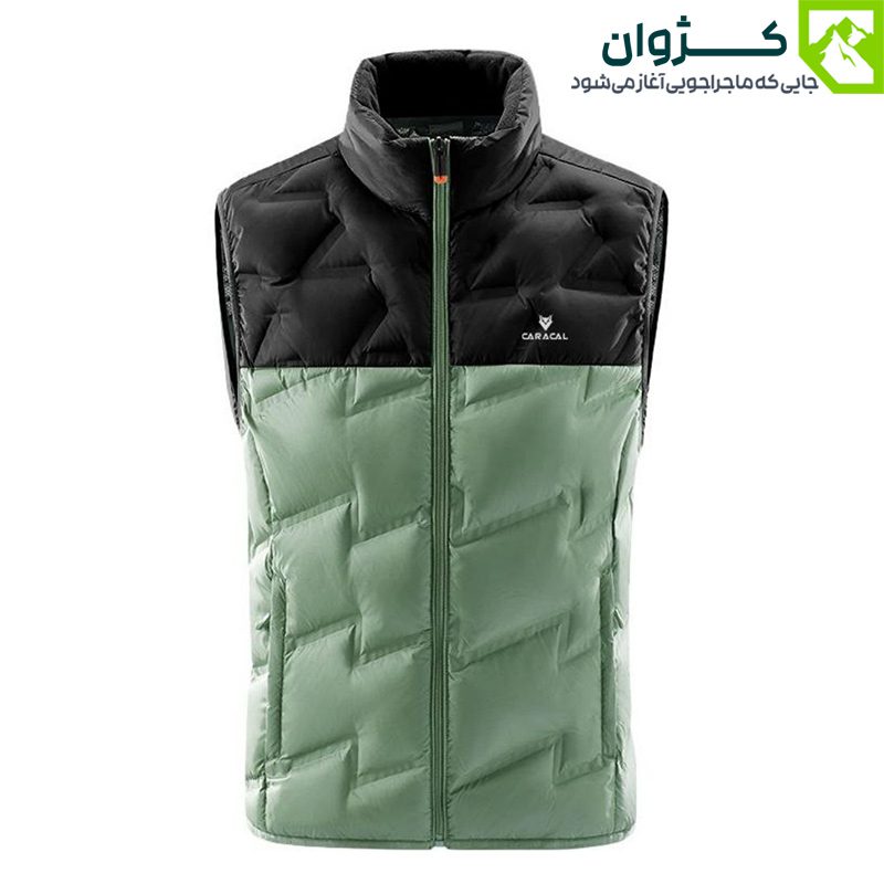 پافر مردانه کاراکال مدل CA-C3109A به رنگ سبز روشن، نمای جلو با یقه ایستاده و دو جیب جانبی، مناسب برای بهار، پاییز و زمستان.