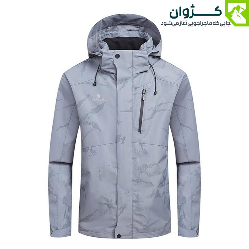 کاپشن ضد باد و ضد آب برند CAMEL رنگ طوسی با طراحی مناسب برای طبیعت‌گردی و کوهنوردی