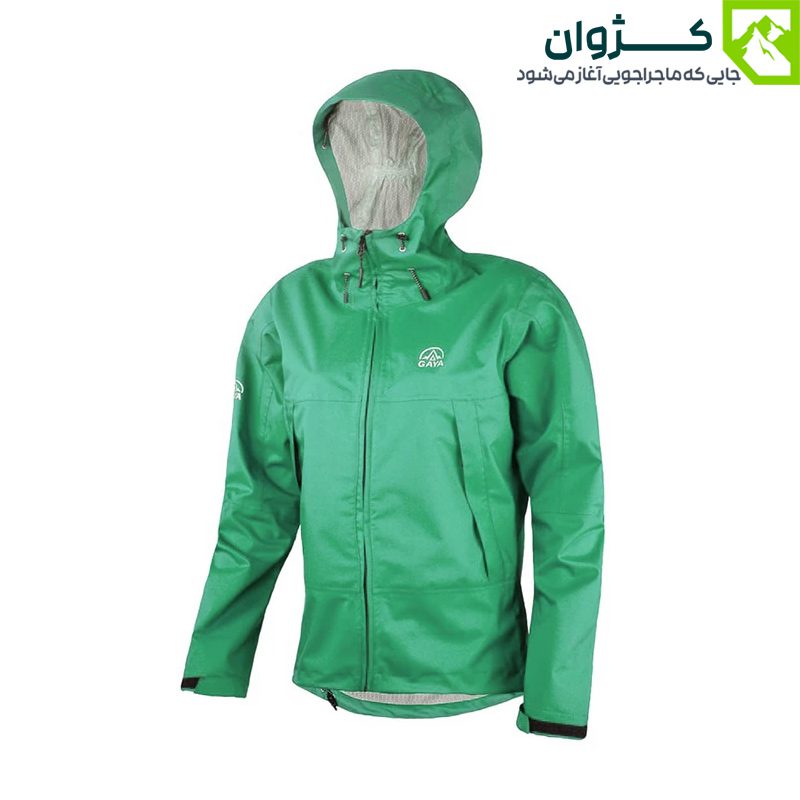 کاپشن کوهنوردی قایا مدل یاپوق رنگ سبز با زاویه مورب و زمینه سفید