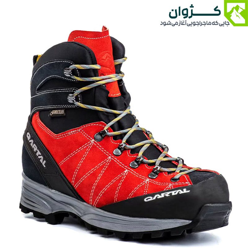 کفش کوهنوردی سهند قارتال قرمز از نمای بغل