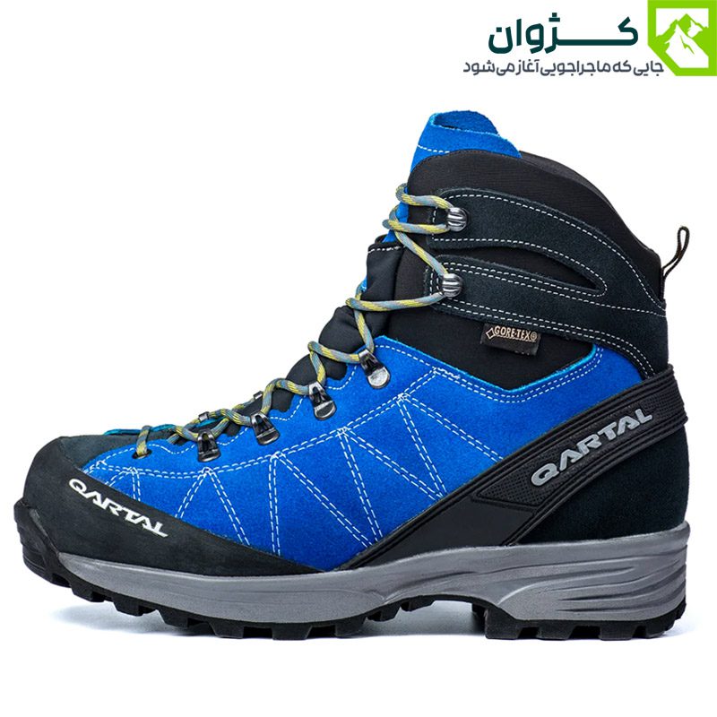 کفش آبی سهند قارتال از بغل روی زمینه سفید