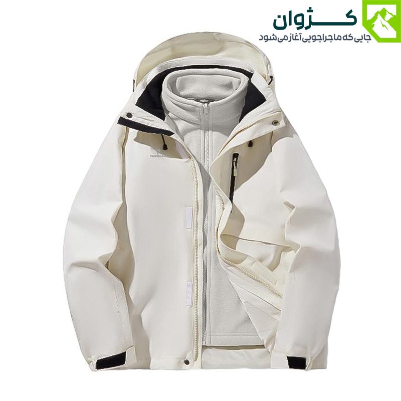 کاپشن دوپوش زنانه کاراکال مدل CA-C3101B رنگ شیری با طراحی چندلایه، مناسب برای فعالیت‌های فضای باز در شرایط سرد و مرطوب
